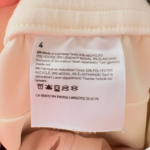 Lululemon Softstreme High-Rise Straight-Leg Cropped Pant Size 4 - Picture 9 of 9